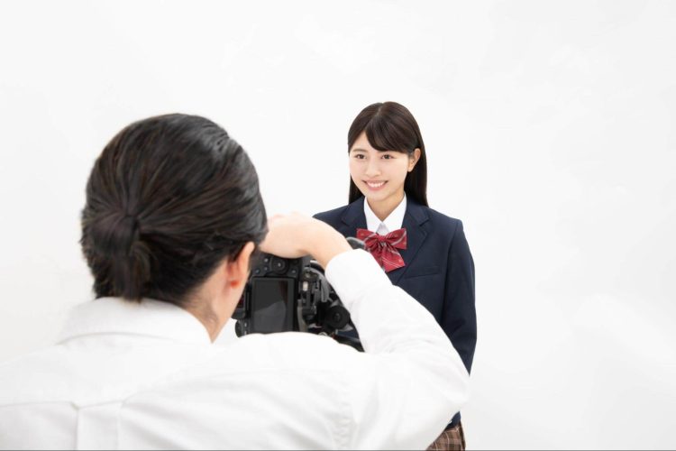 大学受験写真は制服で撮ってもいいの？制服で撮る際の注意点を解説2