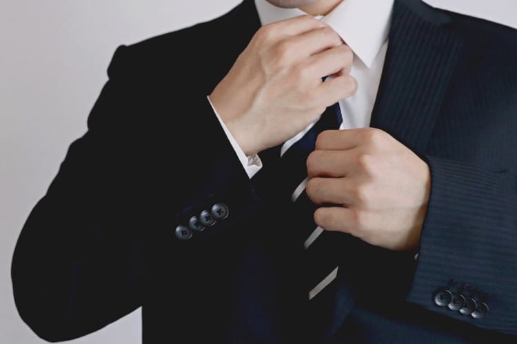 2分でわかる!高校受験写真に適した服装を男女別に紹介!2