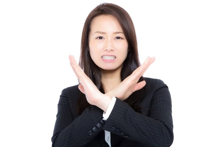 大学受験・共通テストの証明写真に適した「服装」とは?制服や普段着もあり?4